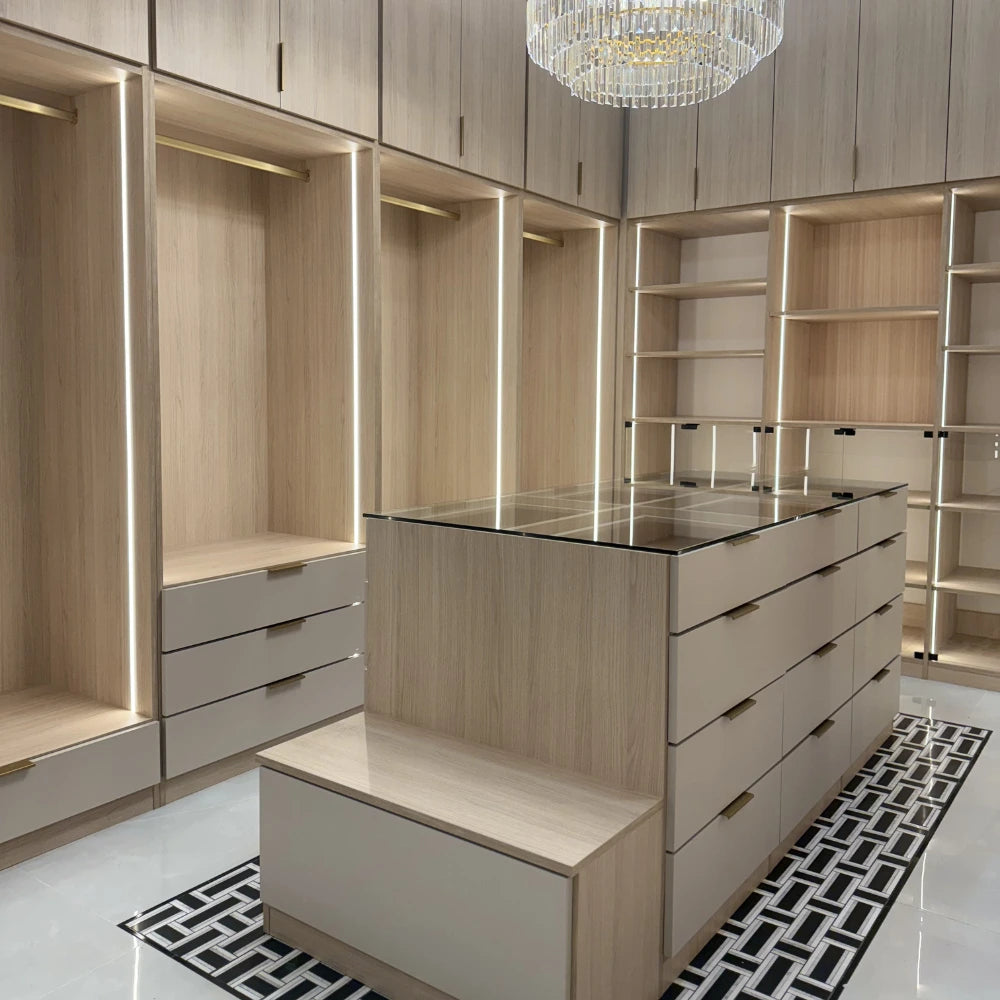 Pantry & Kitchen Storage