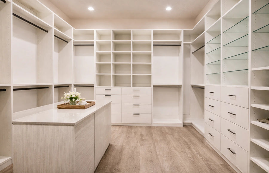 Custom Walk-In Closets